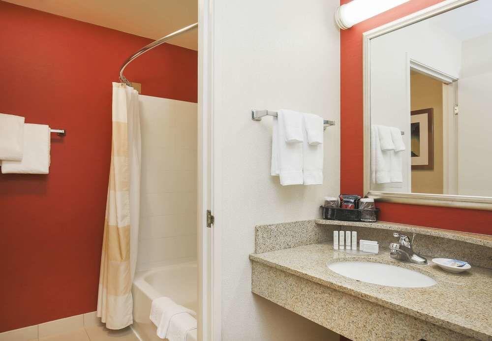 Hotel Courtyard By Marriott Salinas Monterey Zewnętrze zdjęcie