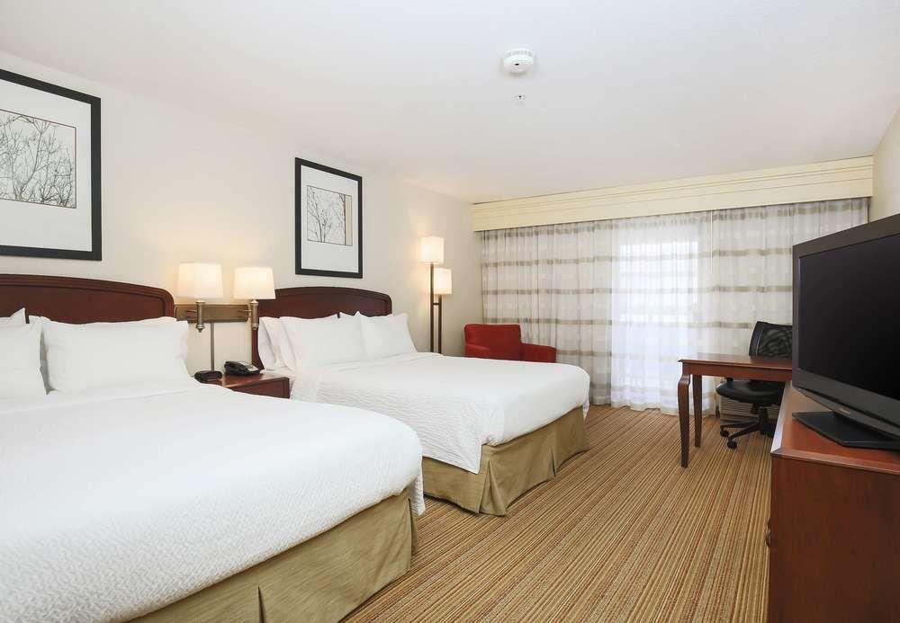 Hotel Courtyard By Marriott Salinas Monterey Zewnętrze zdjęcie