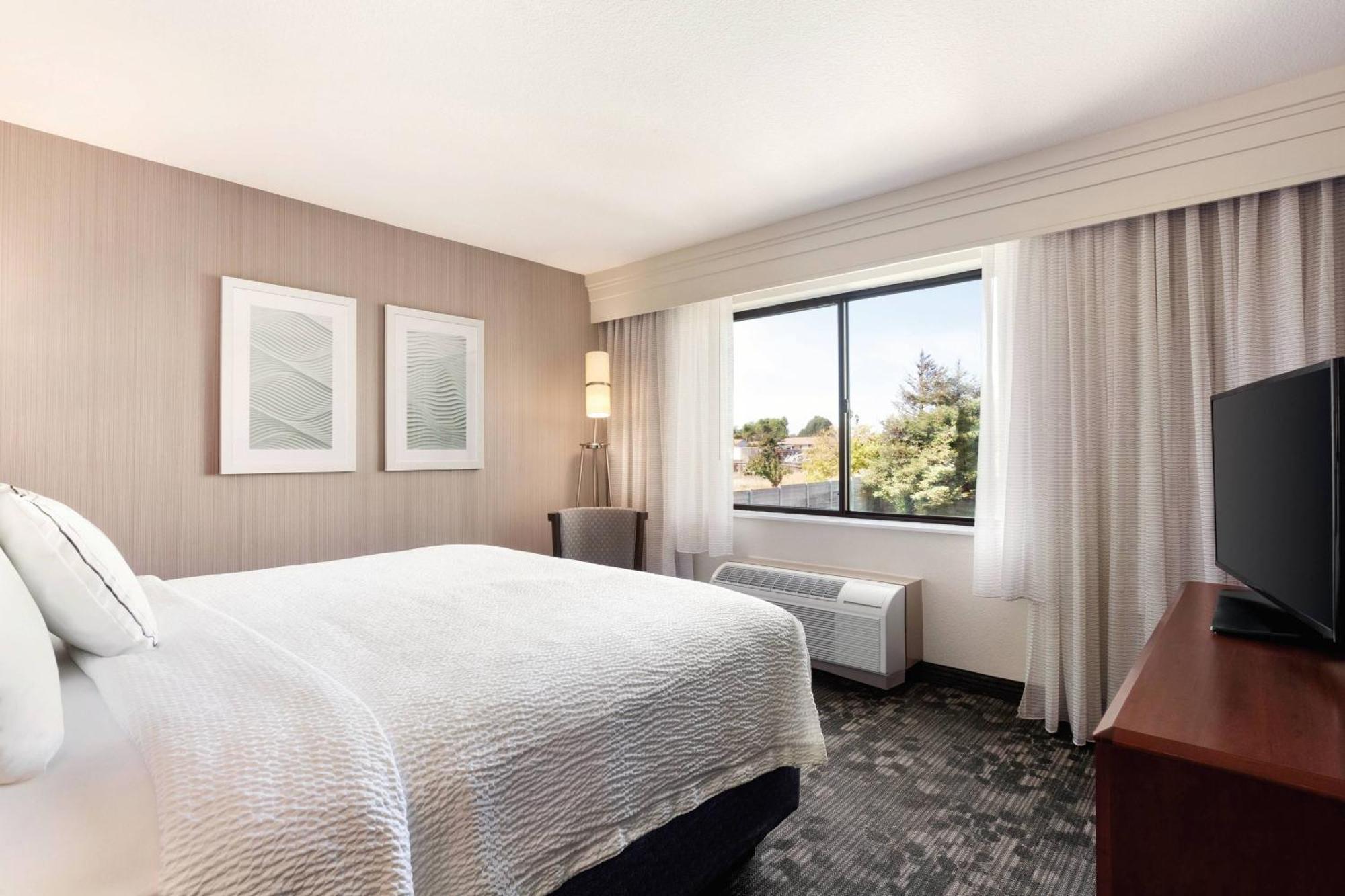 Hotel Courtyard By Marriott Salinas Monterey Zewnętrze zdjęcie