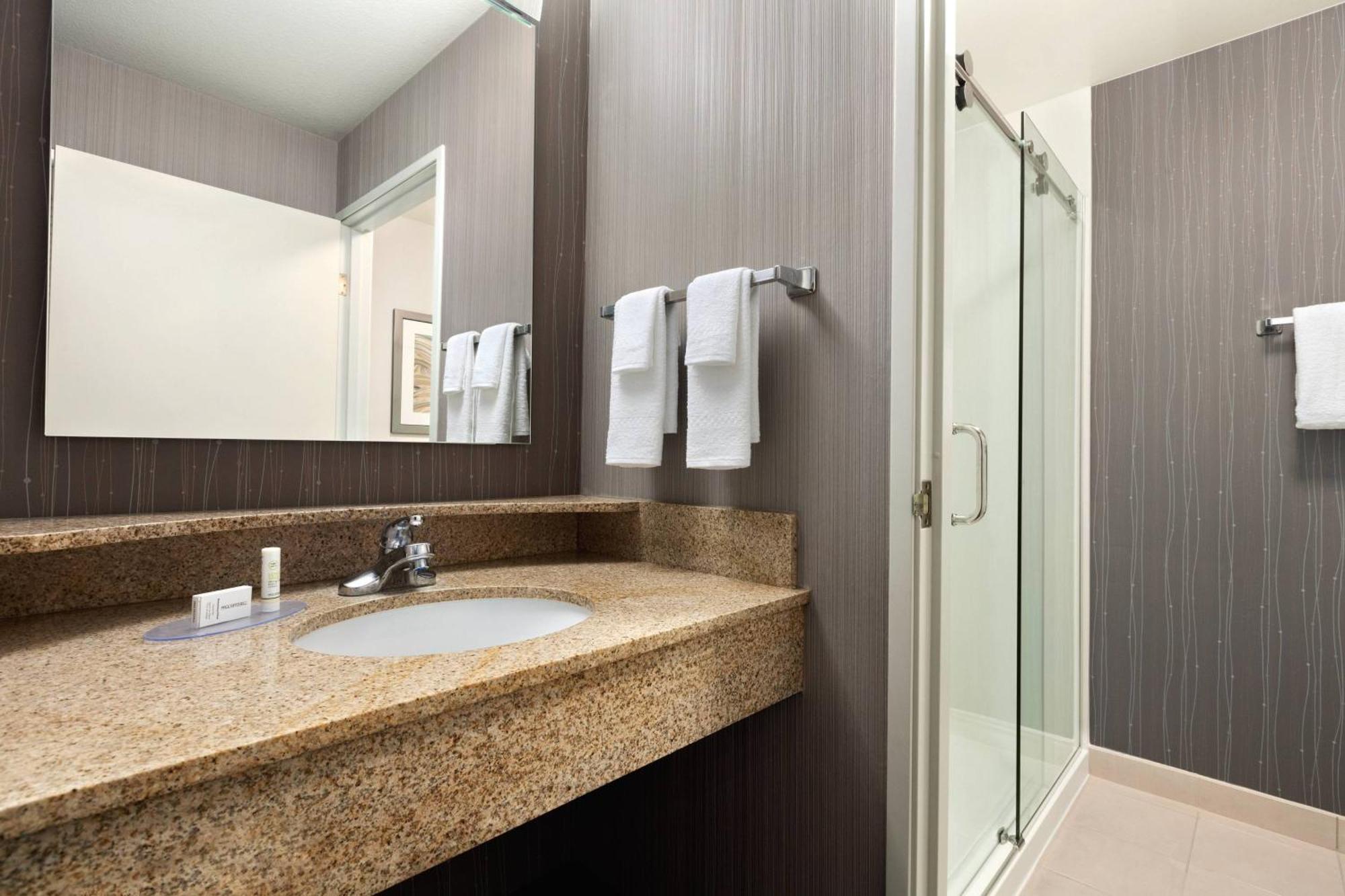 Hotel Courtyard By Marriott Salinas Monterey Zewnętrze zdjęcie